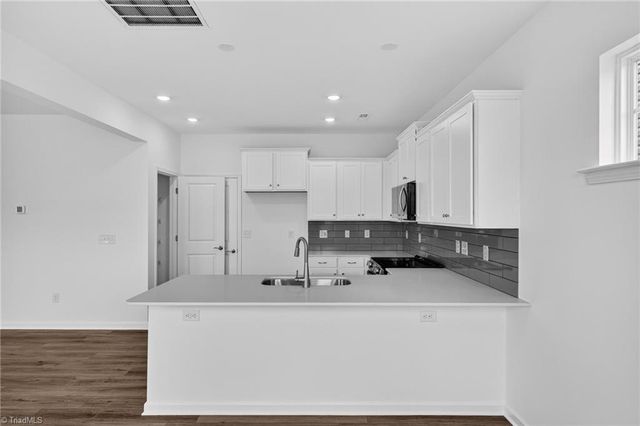 5525 Hydrangea Street, Winston-salem, NC 27014
