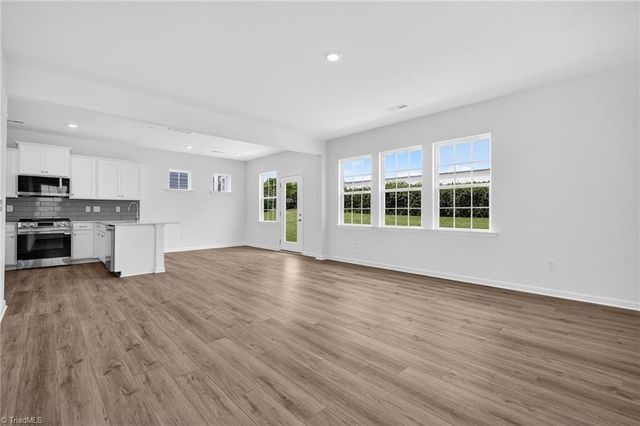 5525 Hydrangea Street, Winston-salem, NC 27014