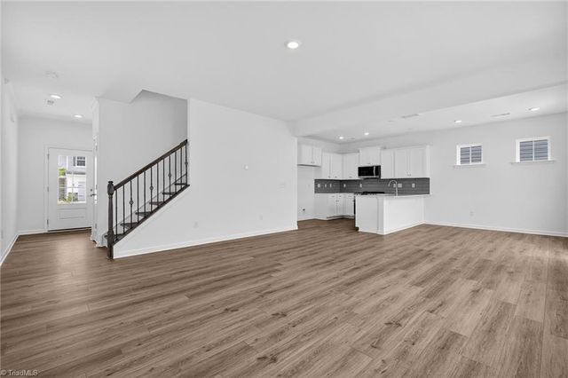 5525 Hydrangea Street, Winston-salem, NC 27014