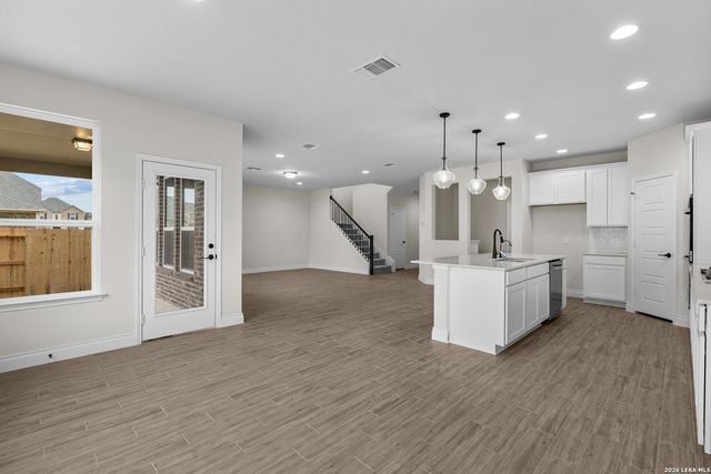 4851 Whaler, San Antonio, TX 78245