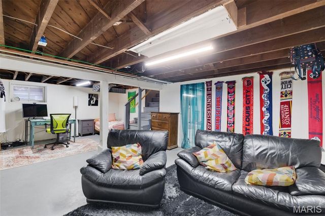 4337 Wyoming Street, St Louis, MO 63116