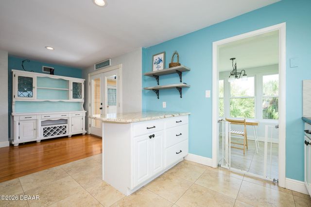 329 Euclid Avenue, Daytona Beach, FL 32118