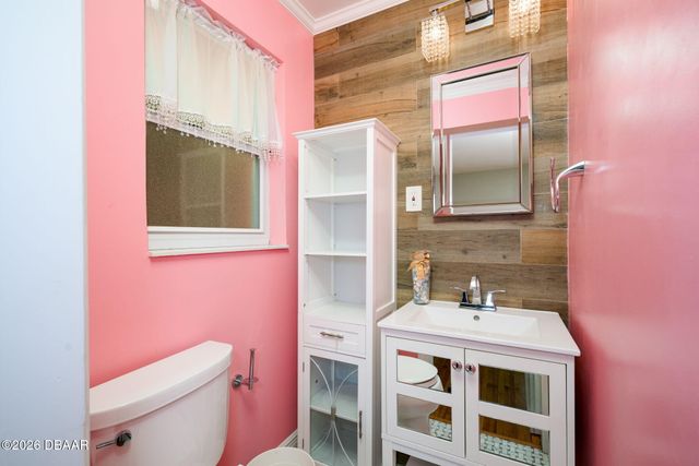 329 Euclid Avenue, Daytona Beach, FL 32118