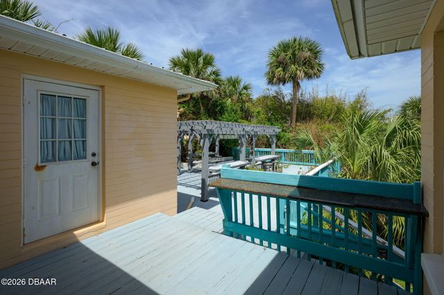 329 Euclid Avenue, Daytona Beach, FL 32118