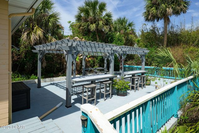 329 Euclid Avenue, Daytona Beach, FL 32118