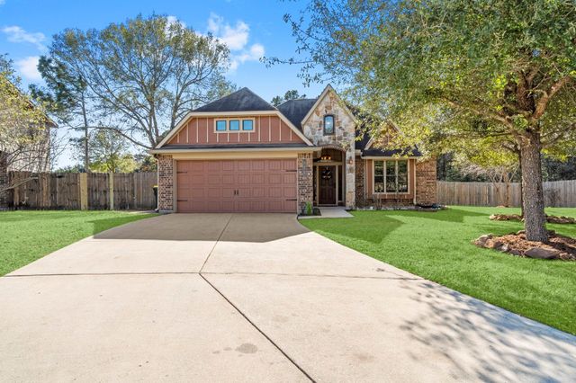 976 Northampton Drive, Conroe, TX 77303