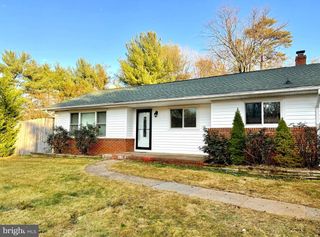 8407 BODKIN AVE, Pasadena, MD 21122