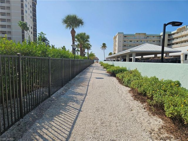 4571 Bay Beach LN # 373, Fort Myers Beach, FL 33931