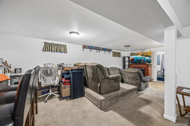 8248 Pearl Street, Denver, CO 80229