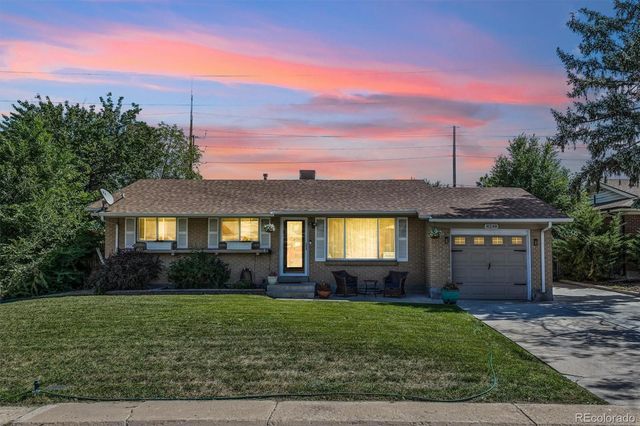 8248 Pearl Street, Denver, CO 80229