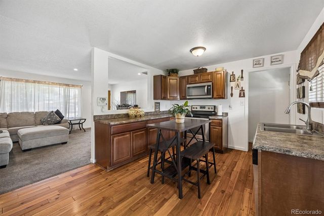 8248 Pearl Street, Denver, CO 80229