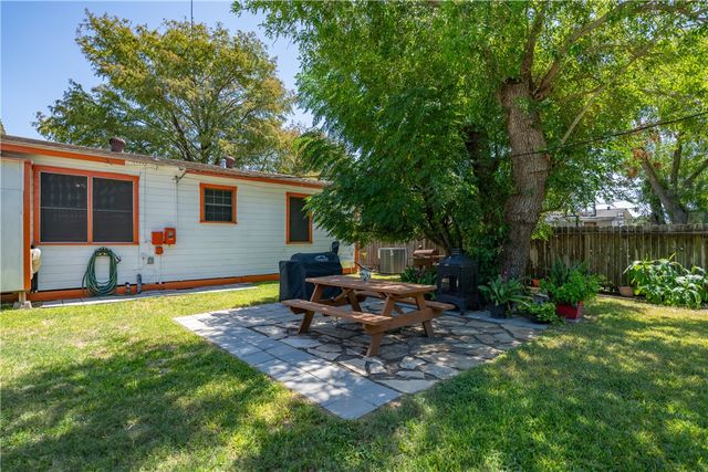 4505 Moravian Dr, Corpus Christi, TX 78415