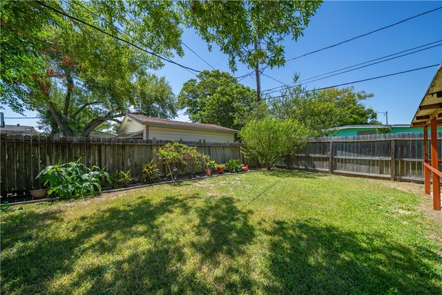 4505 Moravian Dr, Corpus Christi, TX 78415