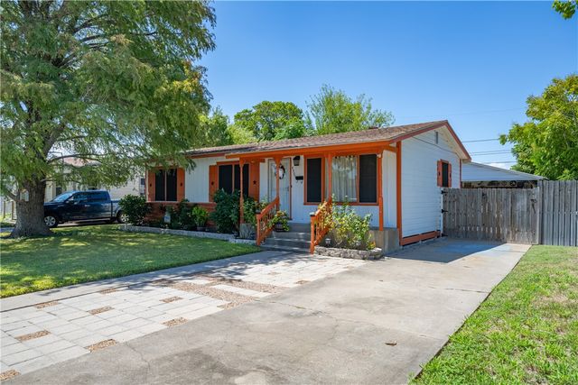4505 Moravian Dr, Corpus Christi, TX 78415