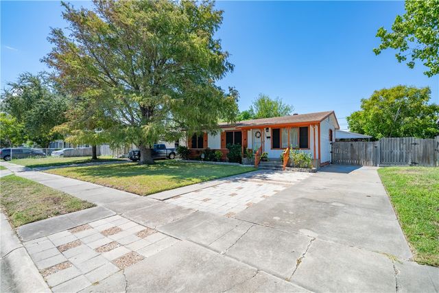 4505 Moravian Dr, Corpus Christi, TX 78415