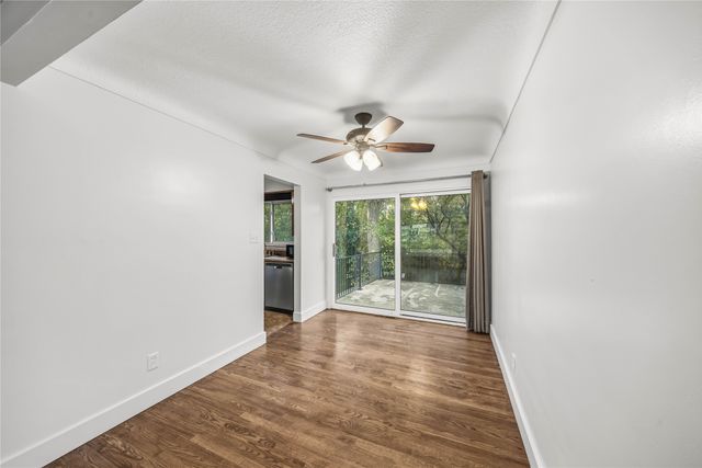 2904 Shadyoak Drive, Des Moines, IA 50310