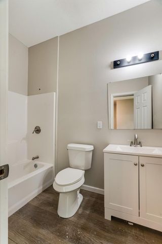 562 SW 1ST, Paris, TX 75460