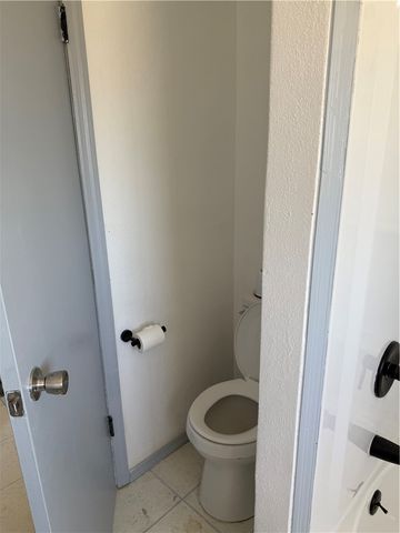 5232 N Cove Road, Golden Valley, AZ 86413