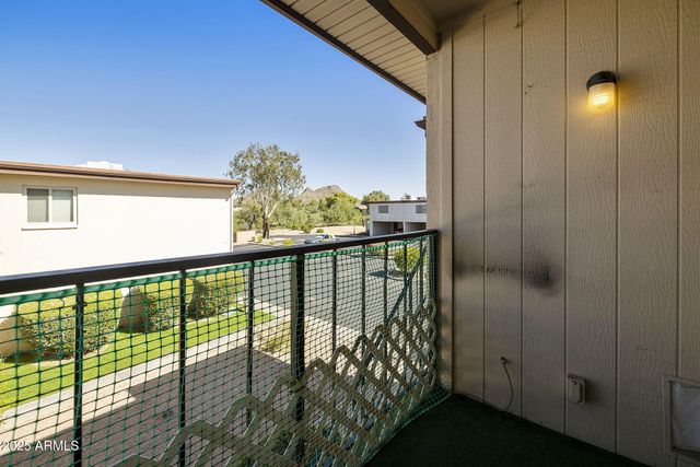 756 E JOAN D ARC Avenue, Phoenix, AZ 85022