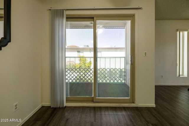 756 E JOAN D ARC Avenue, Phoenix, AZ 85022