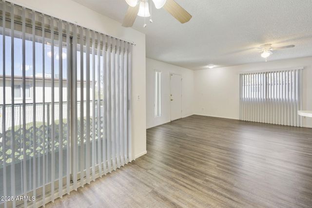 756 E JOAN D ARC Avenue, Phoenix, AZ 85022