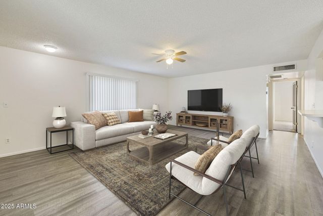 756 E JOAN D ARC Avenue, Phoenix, AZ 85022