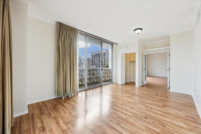 1801 Lavaca ST 2D, Austin, TX 78701