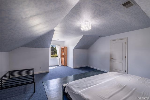 5098 Harvest Lane, Vienna Charter Township, MI 48420