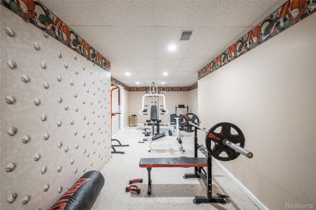 5098 Harvest Lane, Vienna Charter Township, MI 48420