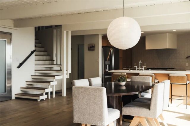 8448 Franklin, Los Angeles, CA 90069