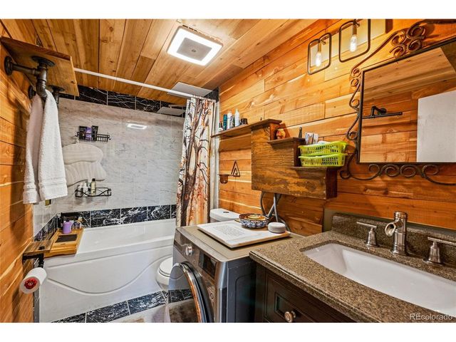 1350 Josephine St 401, Denver, CO 80206