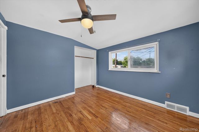 8599 Clinton River Road, Sterling Heights, MI 48314