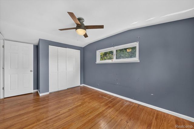 8599 Clinton River Road, Sterling Heights, MI 48314