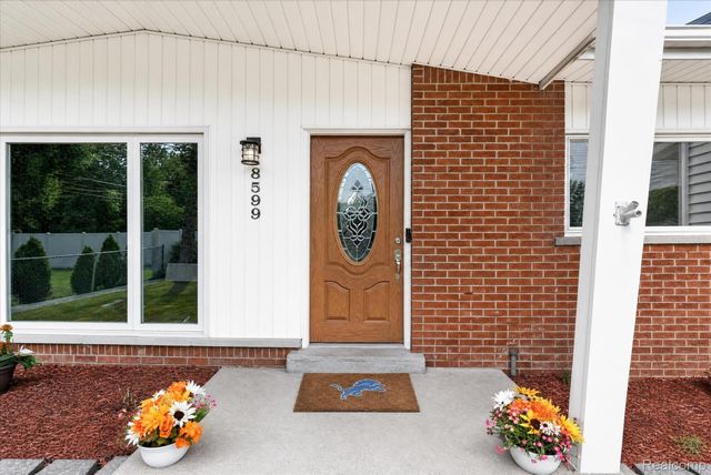 8599 Clinton River Road, Sterling Heights, MI 48314