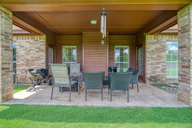 3630 Darnell Drive, Paris, TX 75462