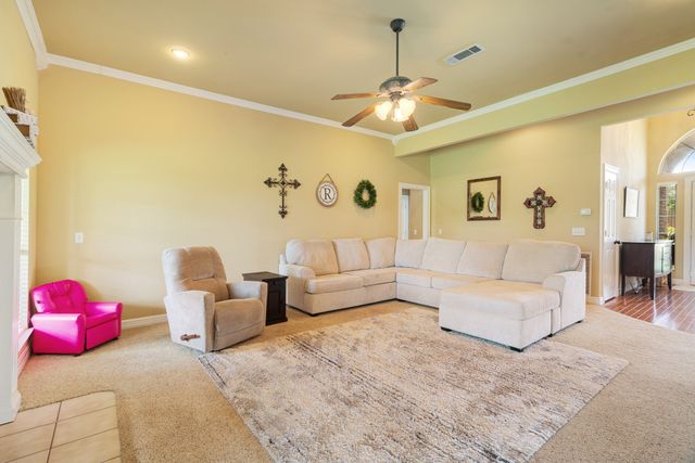3630 Darnell Drive, Paris, TX 75462