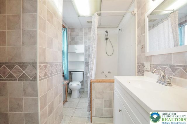 627 East Patterson Street, Lansford Boro, PA 18232