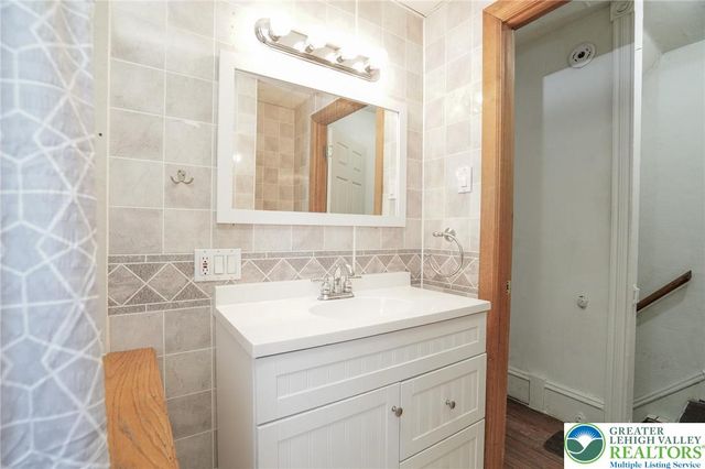 627 East Patterson Street, Lansford Boro, PA 18232