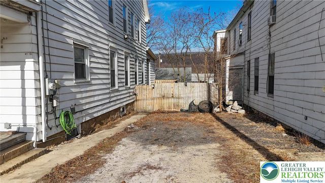 627 East Patterson Street, Lansford Boro, PA 18232