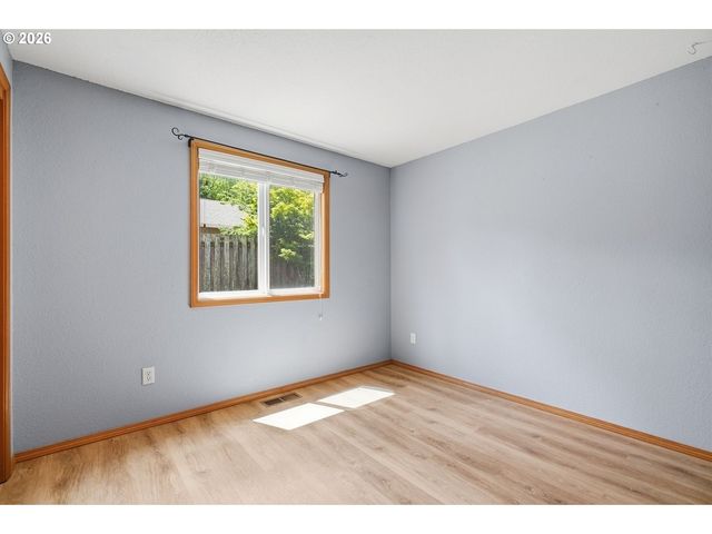 15027 Sw BARCELONA Way, Beaverton, OR 97007