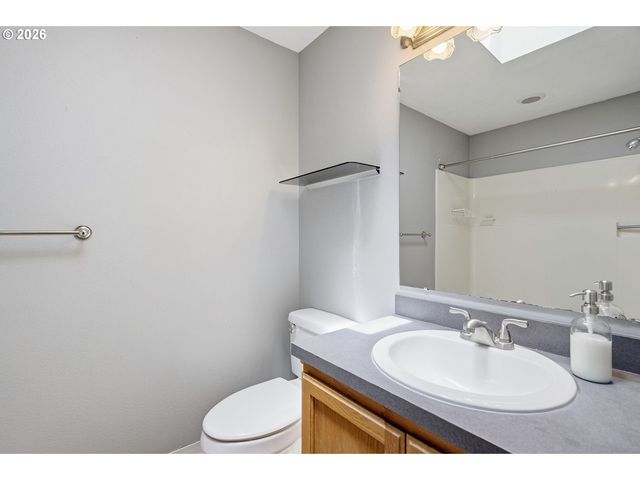 15027 Sw BARCELONA Way, Beaverton, OR 97007