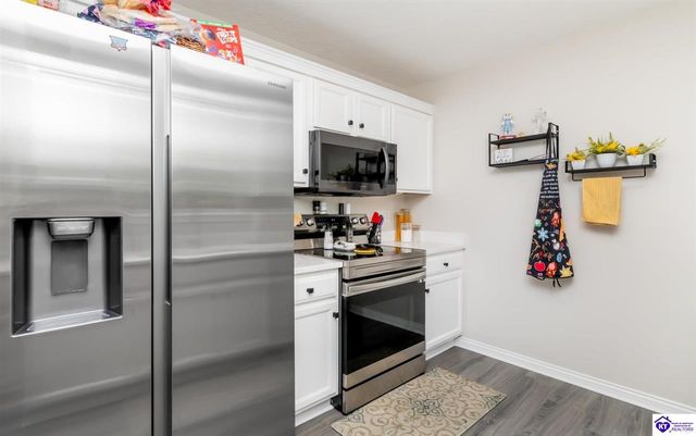 1889S S Woodland Drive, Radcliff, KY 40160