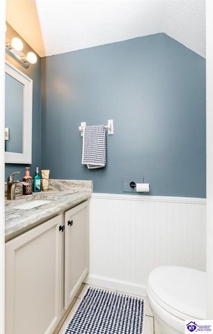 1889S S Woodland Drive, Radcliff, KY 40160