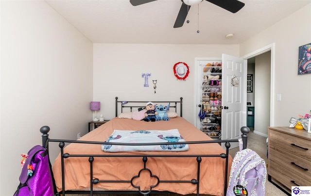 1889S S Woodland Drive, Radcliff, KY 40160