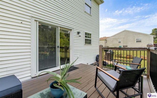 1889S S Woodland Drive, Radcliff, KY 40160