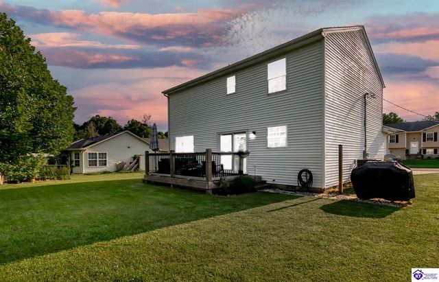 1889S S Woodland Drive, Radcliff, KY 40160