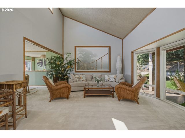 650 Nw BRADY Rd, Camas, WA 98607