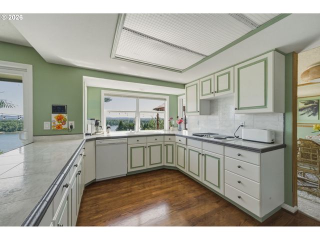 650 Nw BRADY Rd, Camas, WA 98607