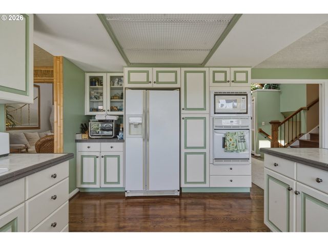 650 Nw BRADY Rd, Camas, WA 98607
