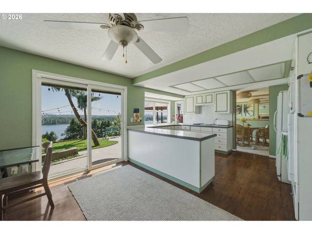 650 Nw BRADY Rd, Camas, WA 98607